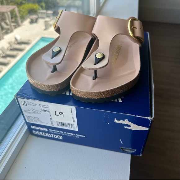 Birkenstock Gizeh Big Buckle Natural Leather Sandals - Cream - Picture 7 of 8